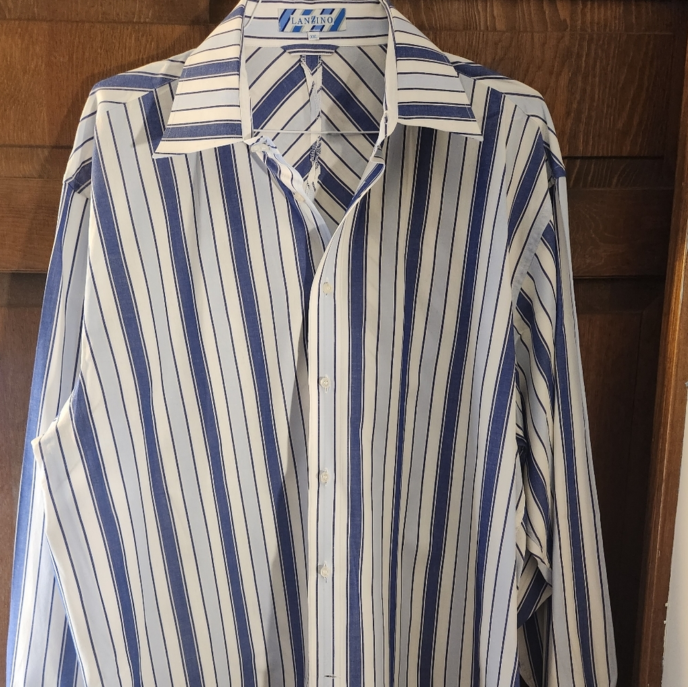 Men's causal shirt